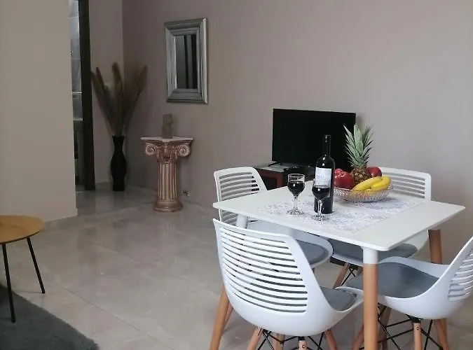 Sunrise Apartment 2